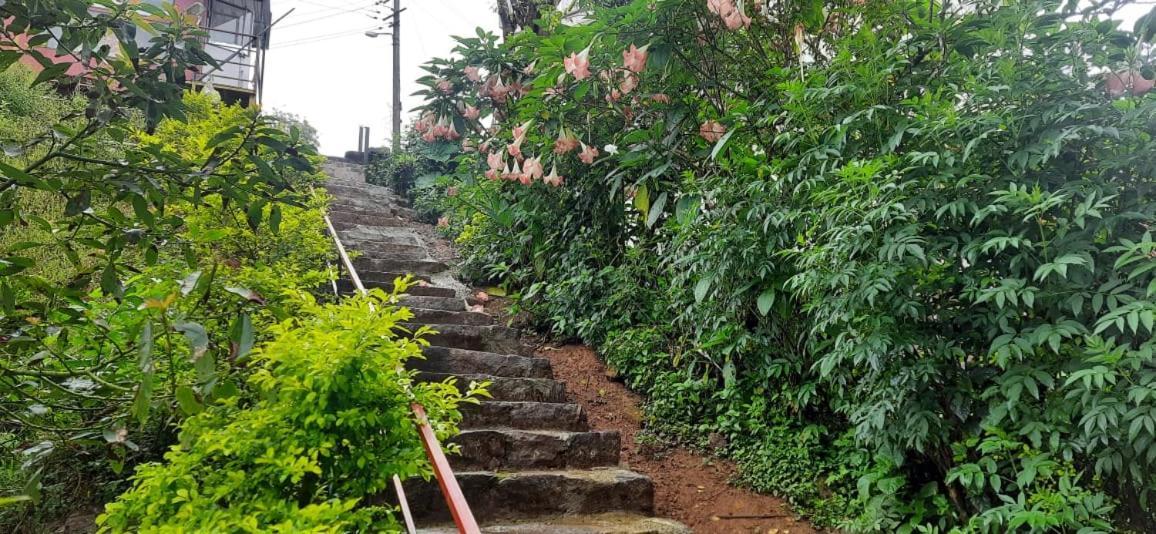 Spinson Home Stay Madikeri Ngoại thất bức ảnh